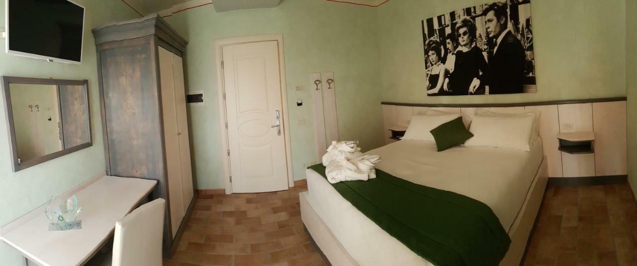 Hotel Locanda Dolce Vita San Dona di Piave Bagian luar foto